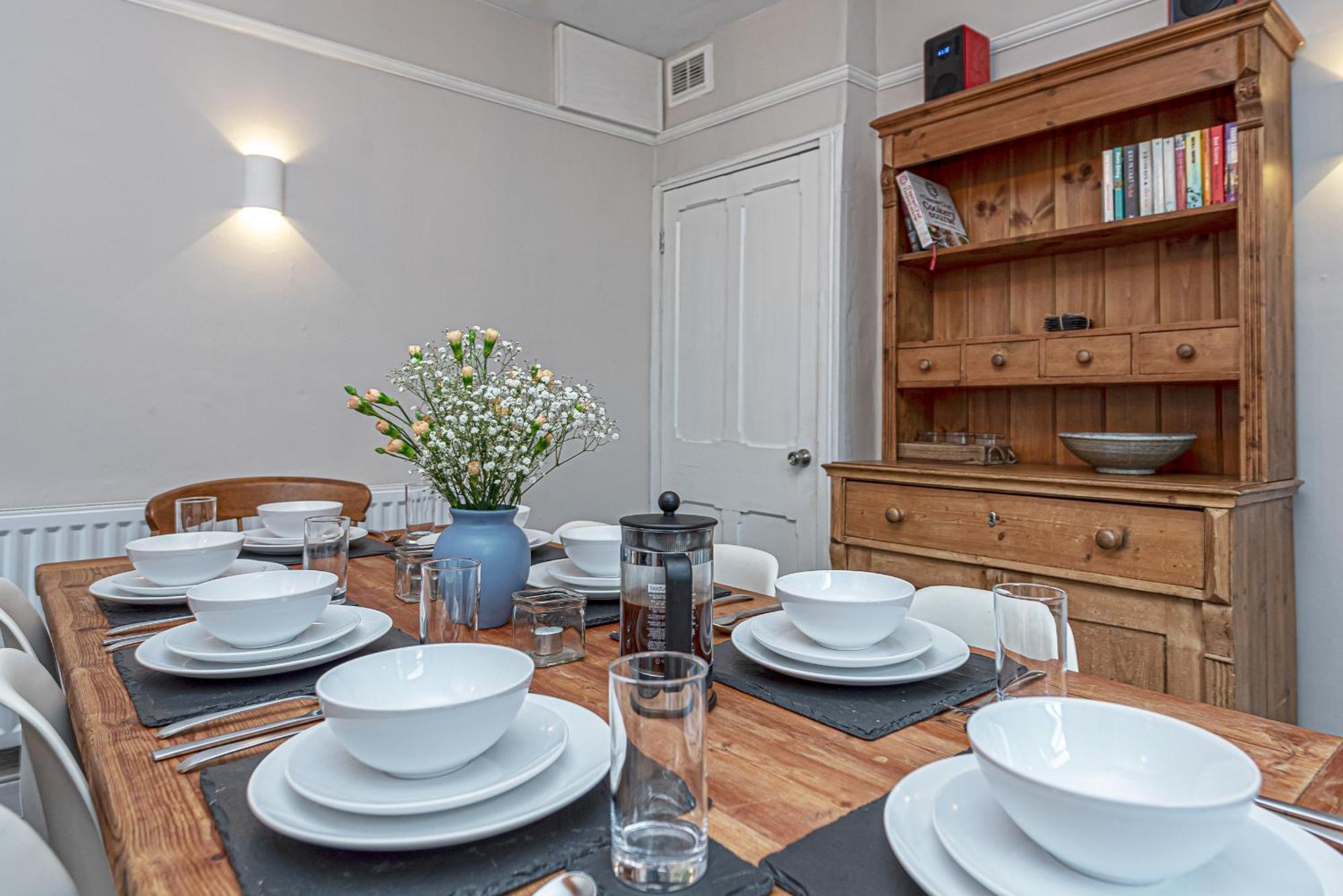 הוילה דולגלאו Character Townhouse In Town Centre & Superb Views מראה חיצוני תמונה